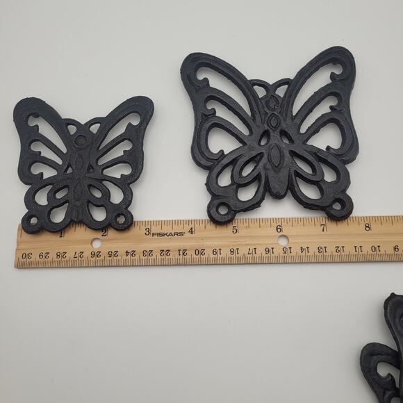 Set of 5 Vintage Cast Iron Butterfly Trivets Wall Decor 1970s Made in Taiwan - Picture 6 of 6